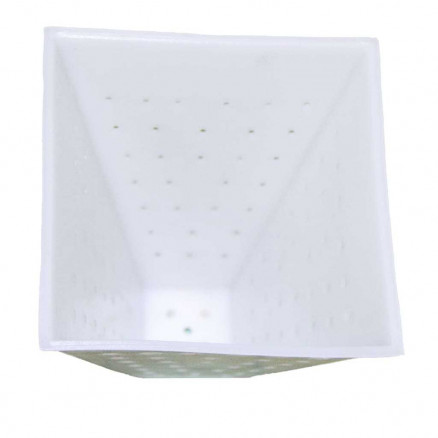 MOULE FAISSELLE PYRAMIDALE 87X30X120MM